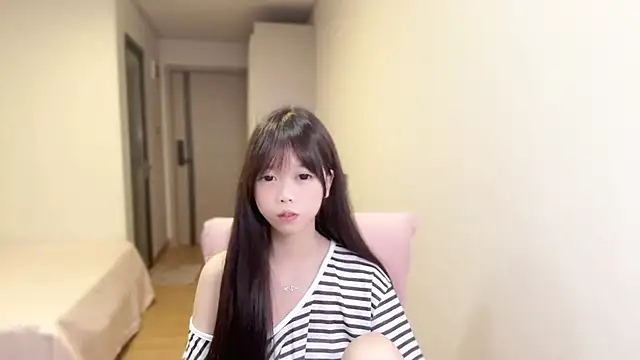 xiaobaozi-520 现场性爱视讯表演