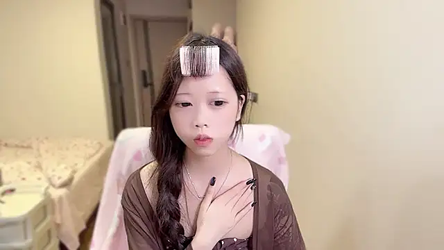 xiaobaozi-520 XXX чат на живо