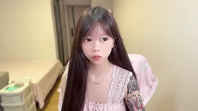 xiaobaozi-520's Live XXX Chat