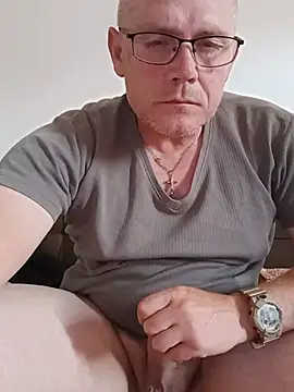 BusyTuck Webcam Show