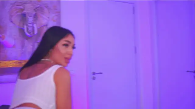 LatinaMorene Webcamshow