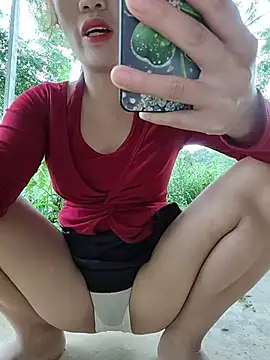 Ruby_Lucy লাইভ XXX চ্যাট