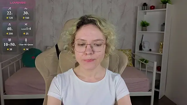 Pertunjukan Kamera Web HottoKori