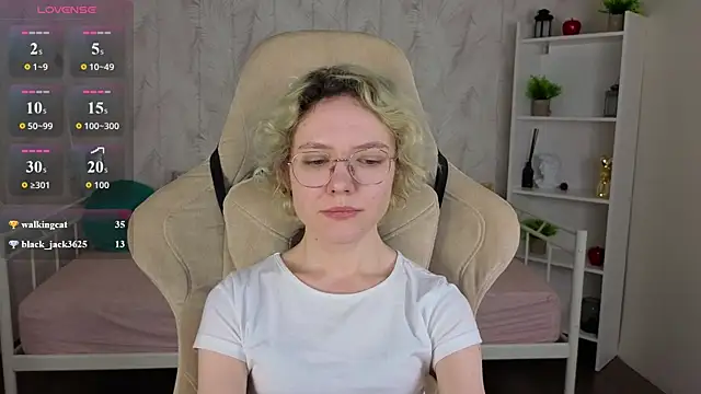 HottoKori's Live Sex Cam Show