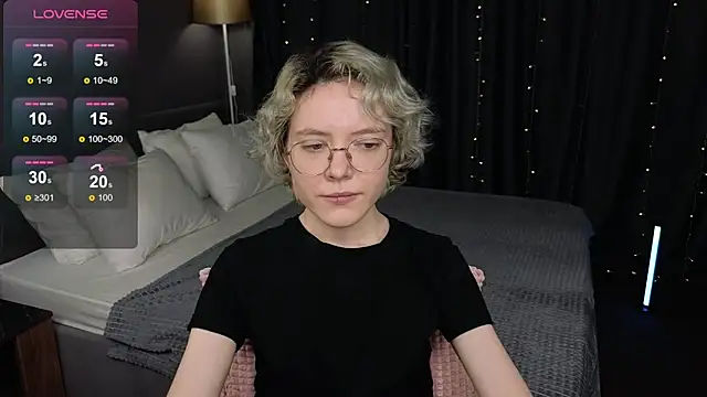 HottoKori Show in webcam