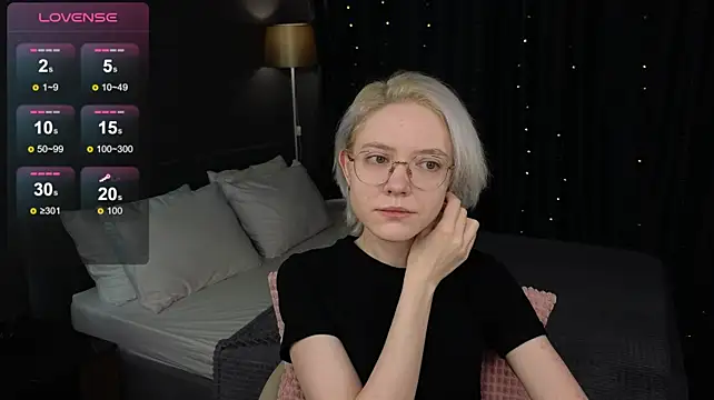 HottoKori Pertunjukan Webcam