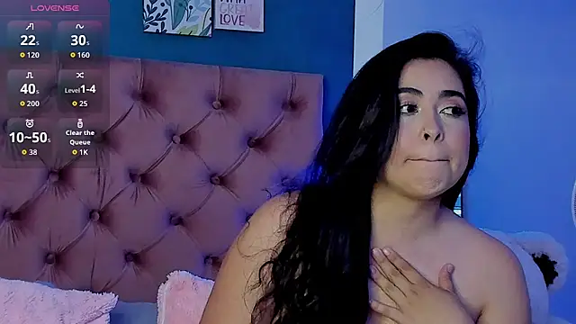 Sofia-Venegas Chat XXX in diretta