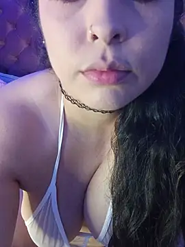 Sofia-Venegas Chat XXX live