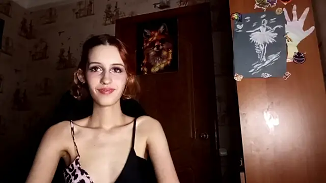 SirenFrost Live XXX Chat