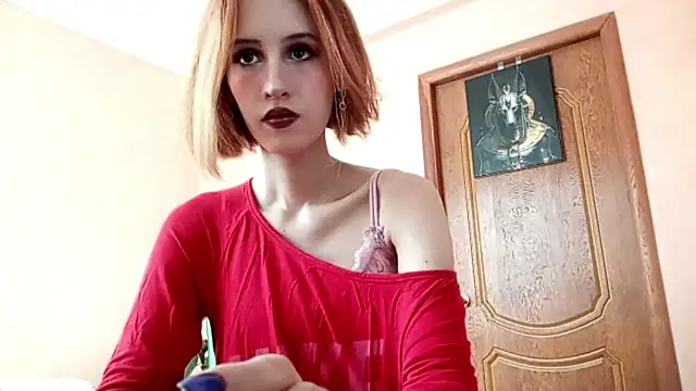 SirenFrost Chat XXX in diretta