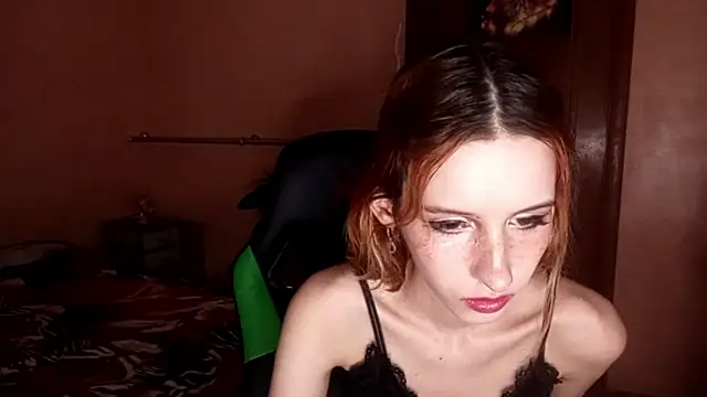 SirenFrost's Live XXX Chat