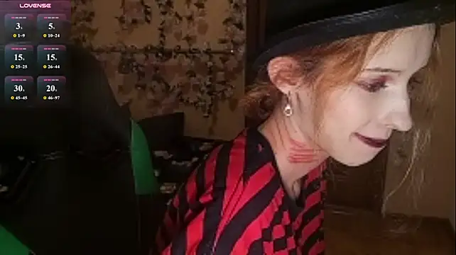 SirenFrost's Live XXX Chat