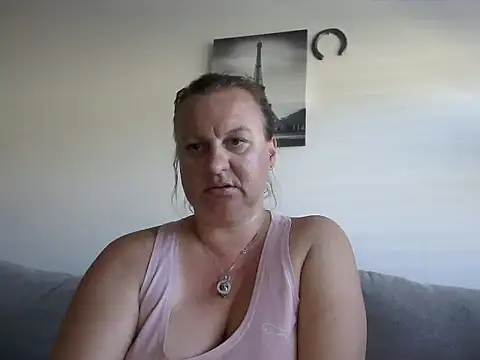 Chat XXX en directo de HotPussy785
