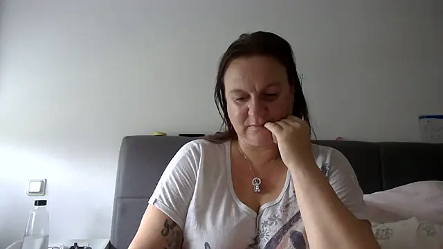 HotPussy785 live XXX chat