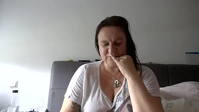 HotPussy785 Webcam-Show