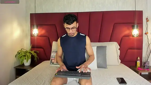Philip_collinsn Webbikameraesitys