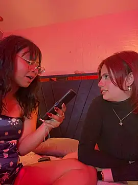 Show de steffmontespink18 na webcam