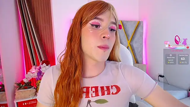 Lizza_Jones Adlı Modelin Web Kamerası Şovu
