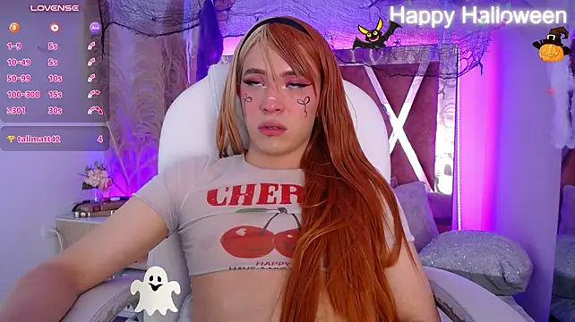 Lizza_Jones Show in webcam