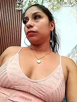 XXX chat uživo modela AngelicaStorms