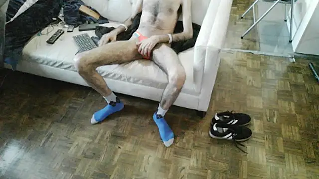 mshawn929 Show in webcam