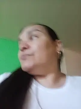 غرفة دردشة Zuleyka_69 المباشرة