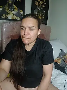 Zuleyka_69's Webcam Show
