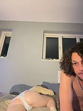 hardcorewhore8902のウェブカメラショー