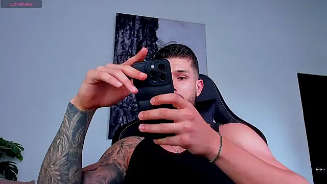 Santos_ramirez1 在線直播表演