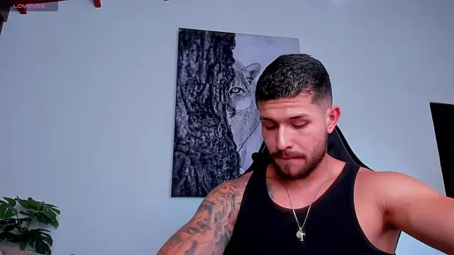Santos_ramirez1 在線直播表演