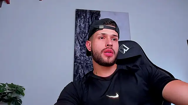 Pertunjukan Kamera Web Santos_ramirez1