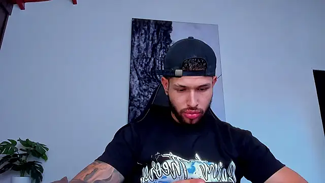 Santos_ramirez1 在線直播表演