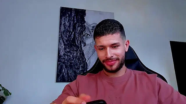 Czat XXX na żywo – Santos_ramirez1