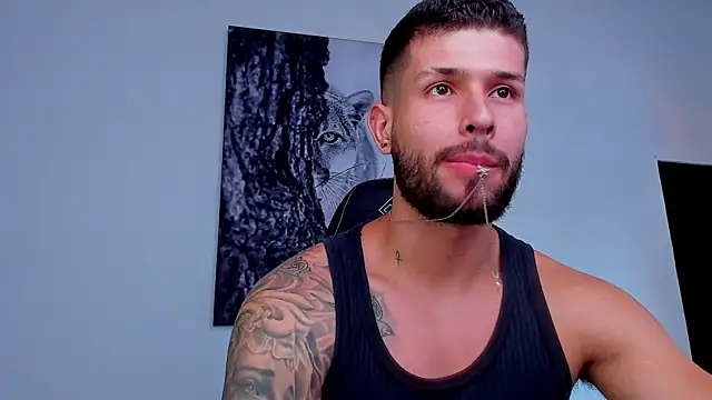 Pokazy przed kamerką – Santos_ramirez1
