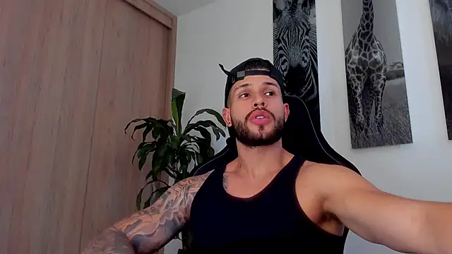 Chat +18 de Santos_ramirez1 ao vivo