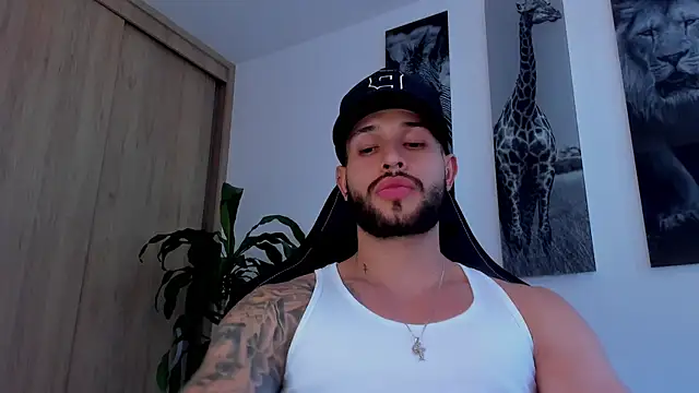 Santos_ramirez1 – Naživo XXX chat