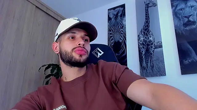 Santos_ramirez1: онлайн-секс-чат