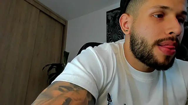 Santos_ramirez1 Live XXX Chat