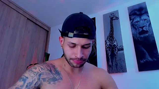 Santos_ramirez1's Live XXX Chat