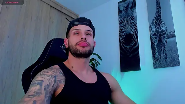 Santos_ramirez1 Adlı Modelin Web Kamerası Şovu