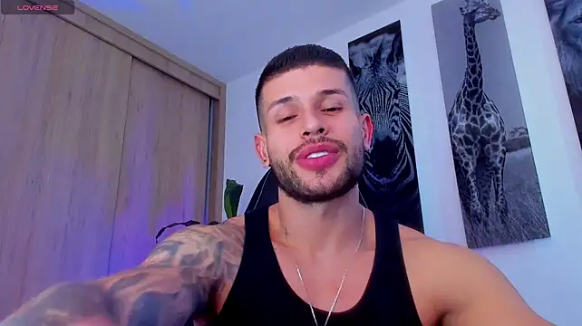 Santos_ramirez1のウェブカメラショー