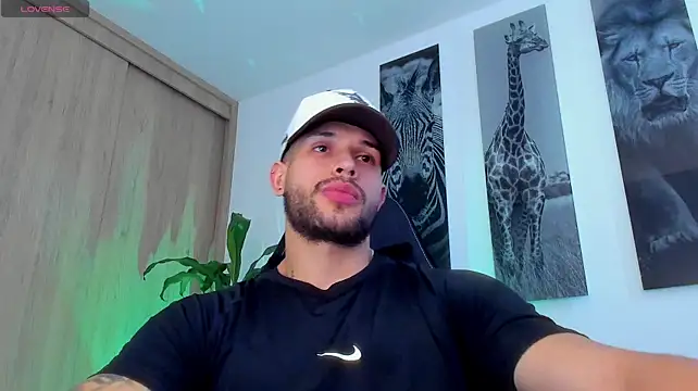Santos_ramirez1 Adlı Modelin Web Kamerası Şovu