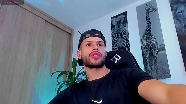 הופעת וובקאם של Santos_ramirez1