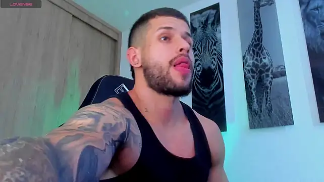 Santos_ramirez1 – Live XXX-chat