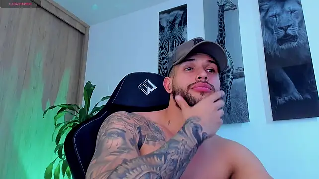 Santos_ramirez1 Adlı Modelin Web Kamerası Şovu