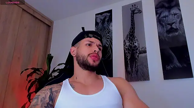 Santos_ramirez1 Adlı Modelin Web Kamerası Şovu