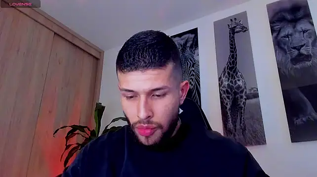 Santos_ramirez1 Webcam Show