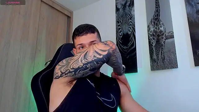 Santos_ramirez1 Chat XXX live