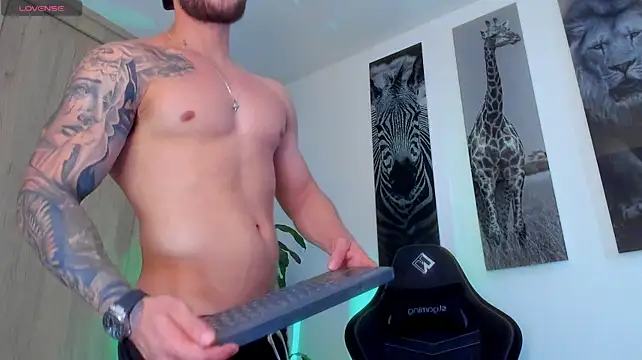 แชท XXX สดของ Santos_ramirez1