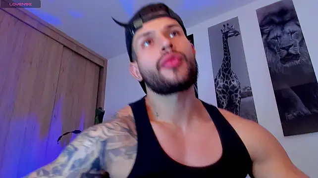 Pokazy przed kamerką – Santos_ramirez1